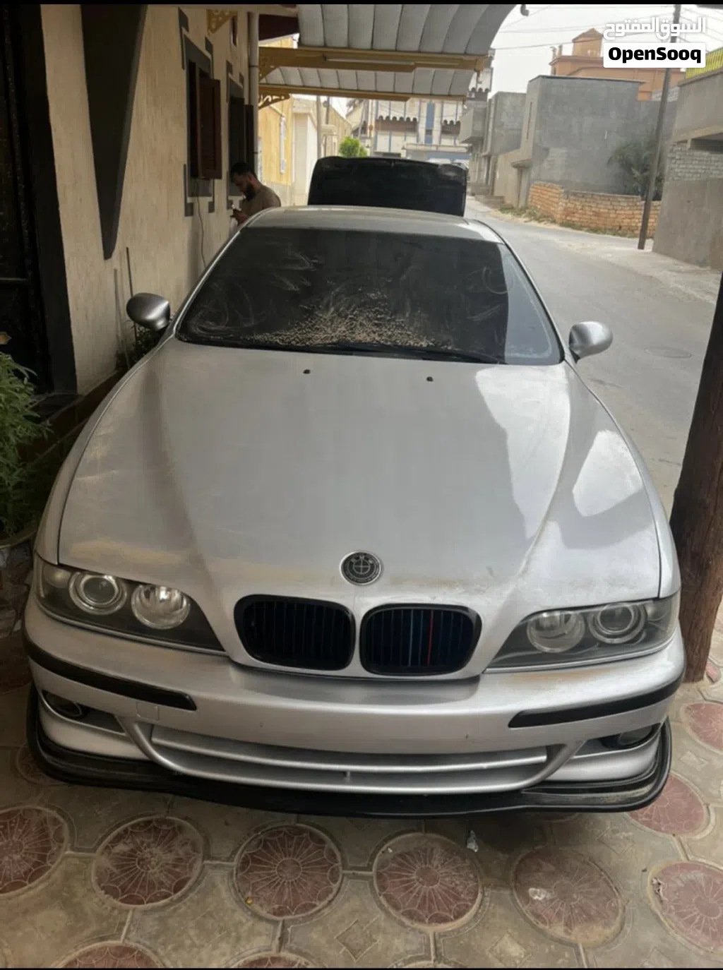 بي ام دبليو الفئة 5 525