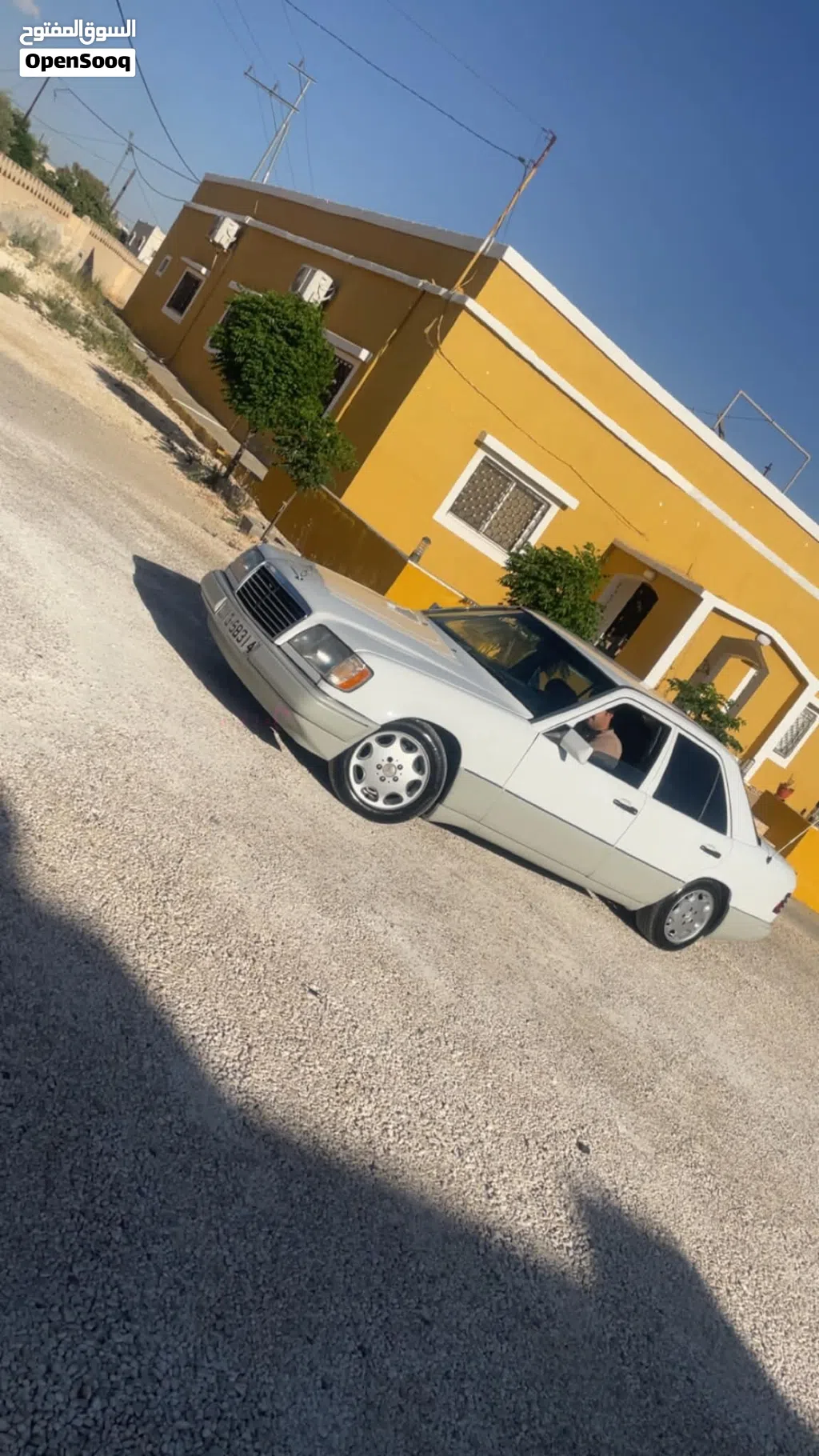 مرسيدس بنز الفئة-E E 200