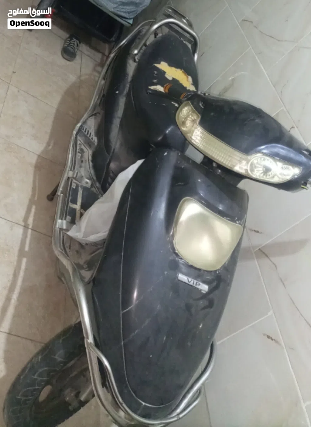سكوتر كهربا للبيع وكالة موجود معو بطاريات بس بدها كهربجي يجمعها سعرها 500 دينار
