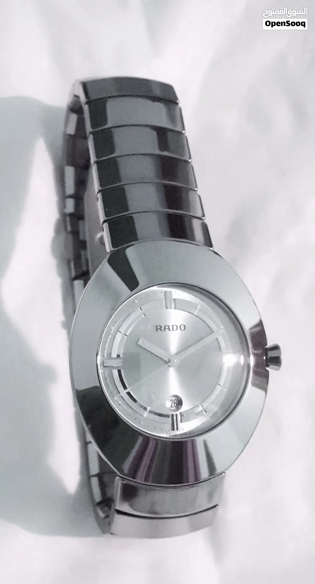 ساعه رادو أوفيشن سويسرى اصدار خاص مميز. ساعه من خمس ألاف ساعه بالعالم. Rado Ovation High tech.