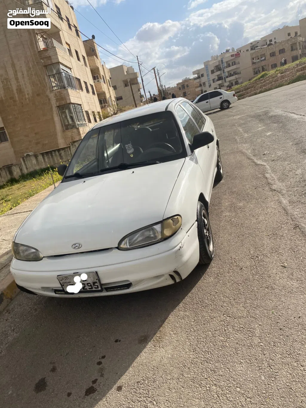 Hyundai Accent Standard