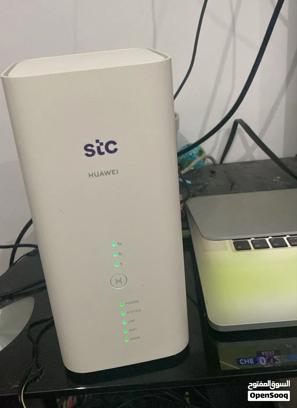 للبيع: راوتر stc هواوي B618s-22d فائق السرعة For Sale: Ultra-Fast Huawei B618s-22d Router