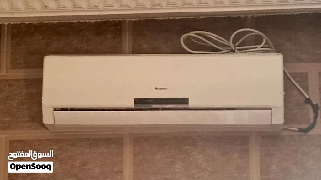air conditioner Gree 2012