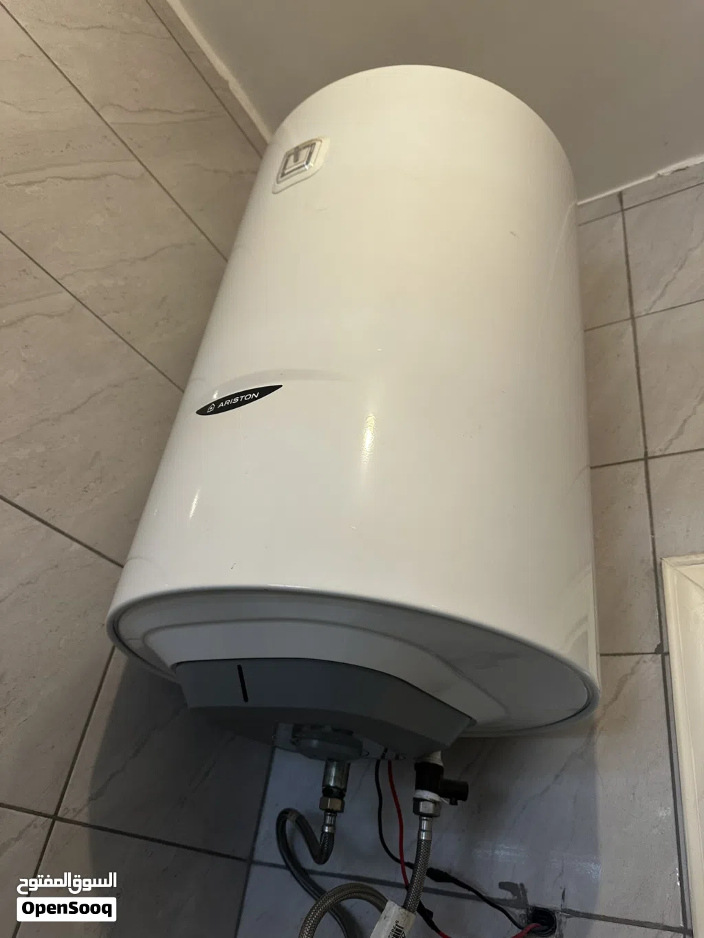 للبيع سخان مياه Ariston PRO1 R بسعة 80 لتر، صناعة إيطالية أصلية بحالة ممتازة