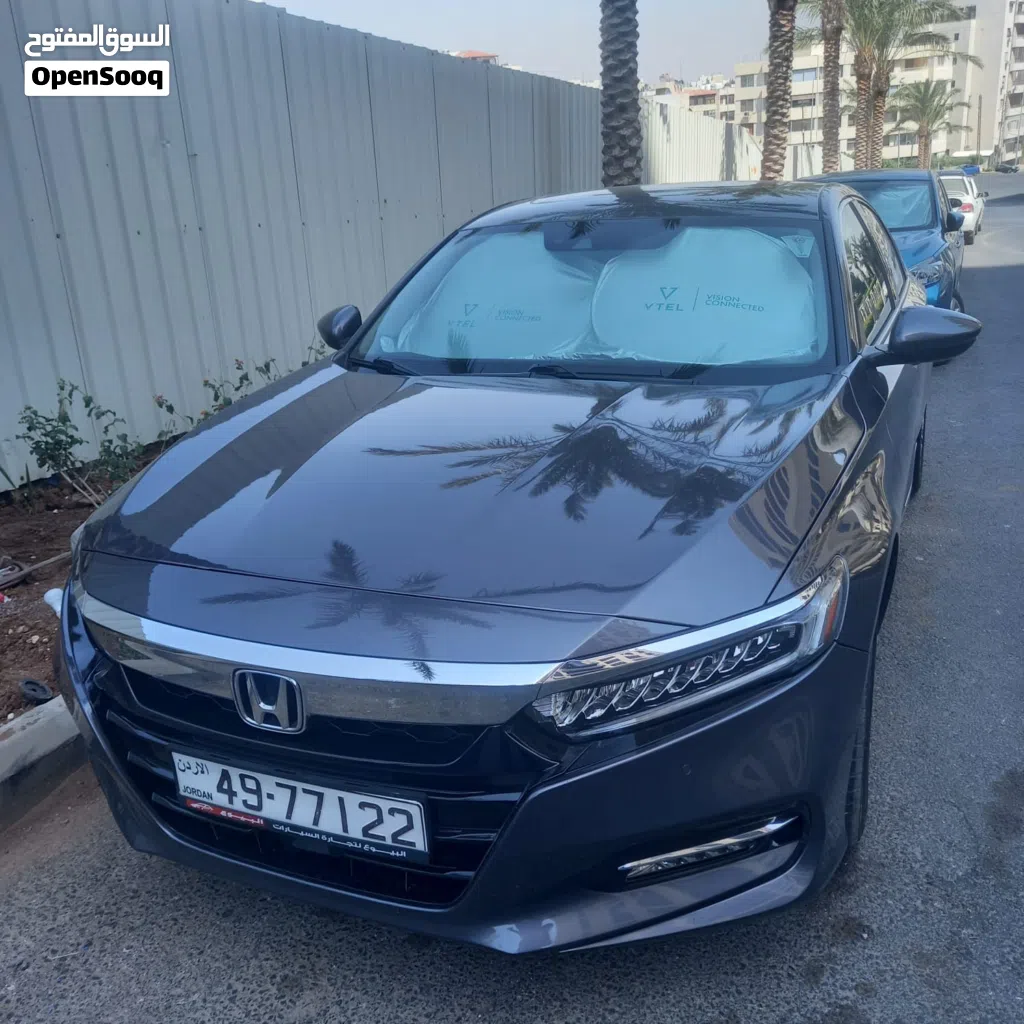 هوندا اكورد Touring