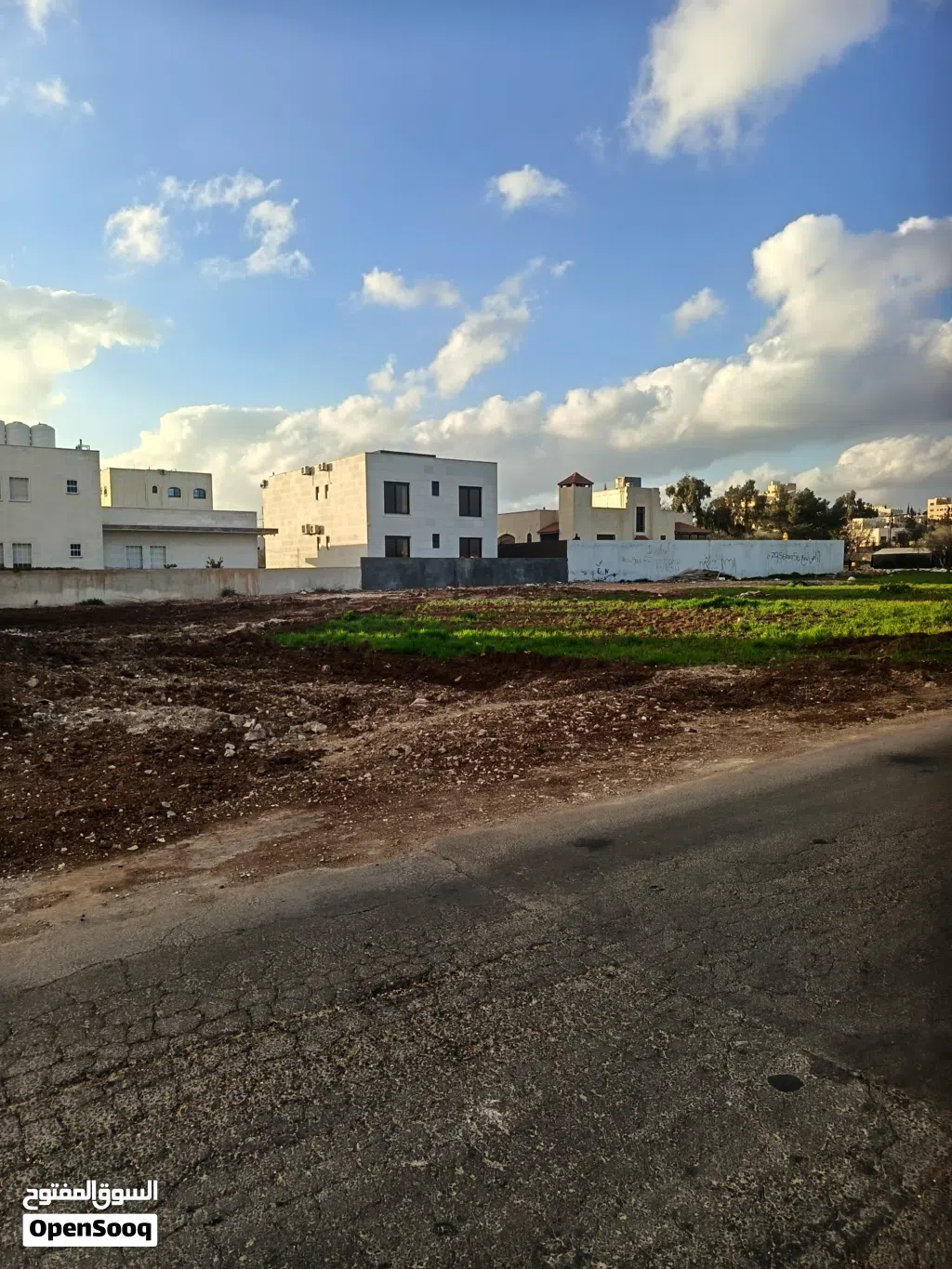 قطعة ارض مميزه للبيع