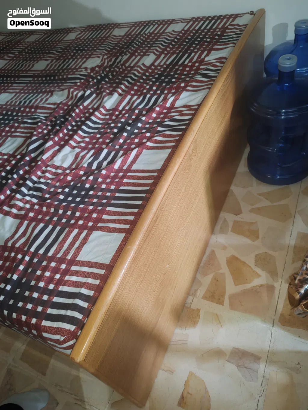 تخت مجوز وكالة