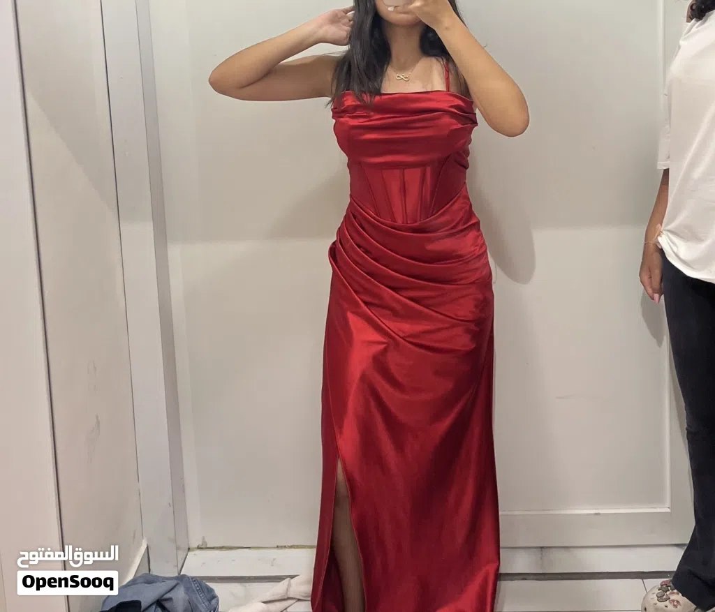 Red dress formal and for weddings