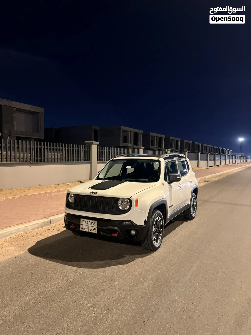 جيب رينيجادى Trailhawk