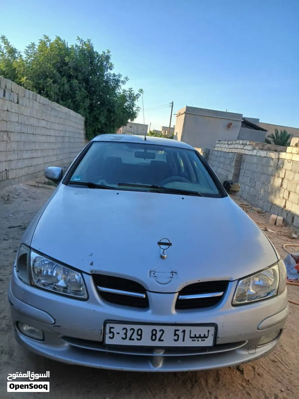 Nissan Almera