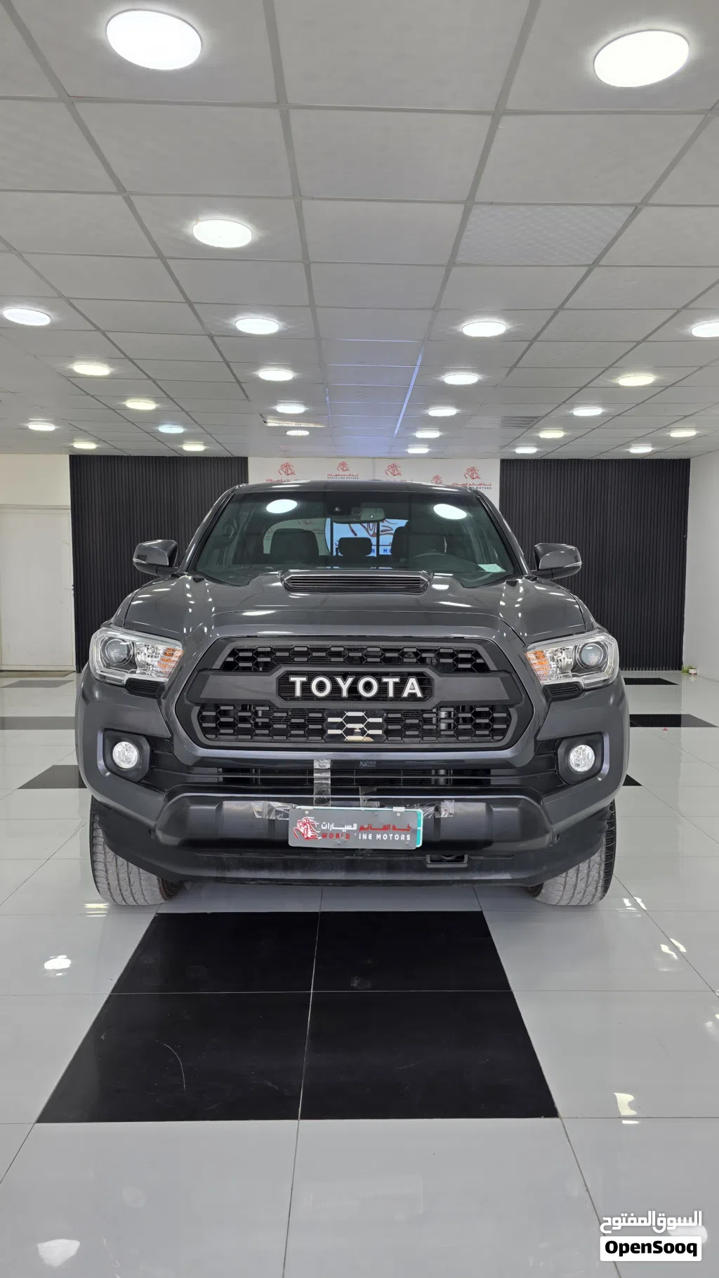 Toyota Tacoma SR5