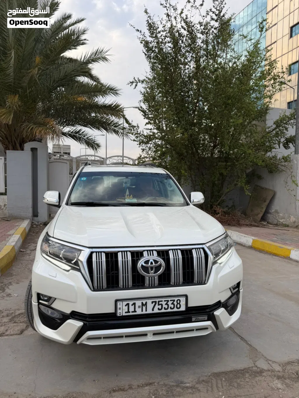 تۆیۆتا پرادۆ TXL