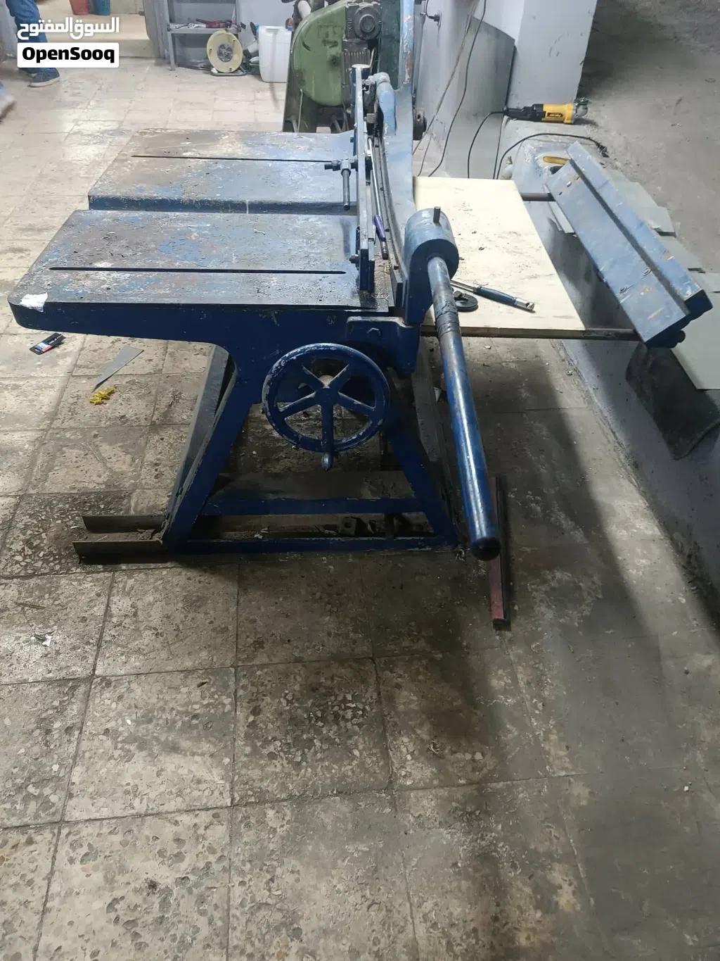 طعاجة إنجليزية بحالة ممتازة جدا ملف 3 فاز كامل جهتين يمين يسار كامل مع الكنترول وعلبة الكونكترات