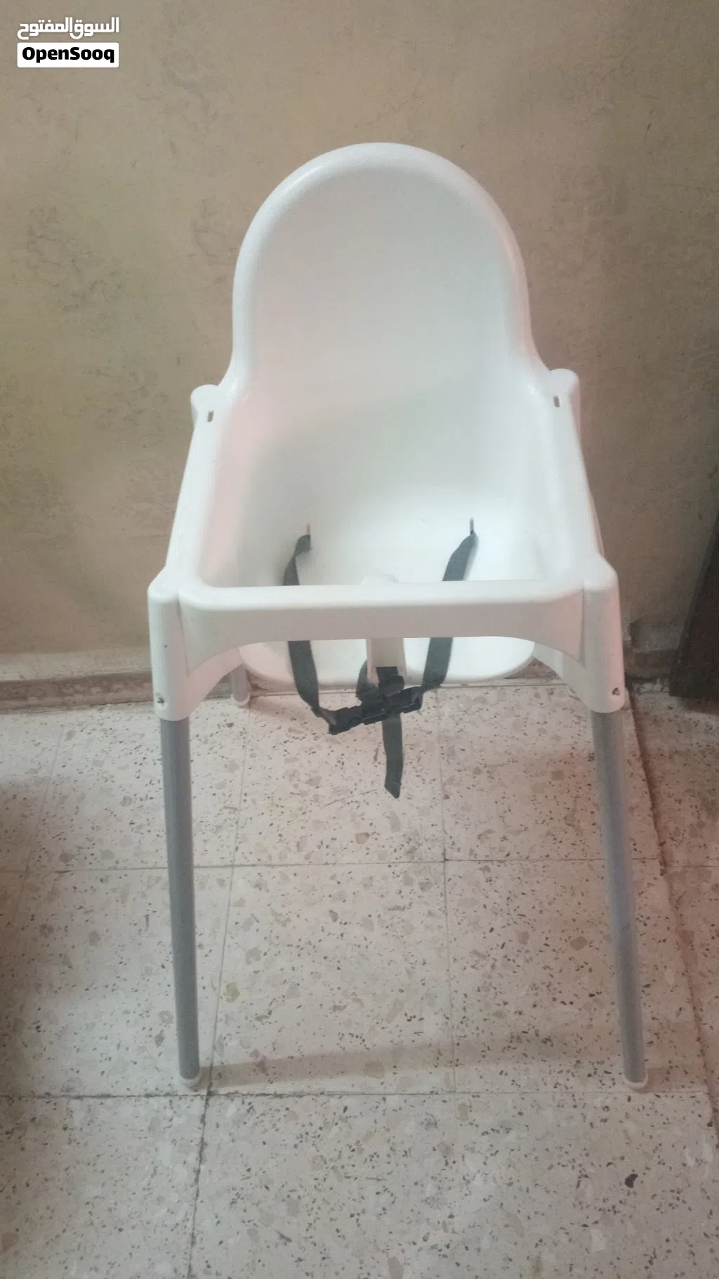 كرسي سفرة للطفل