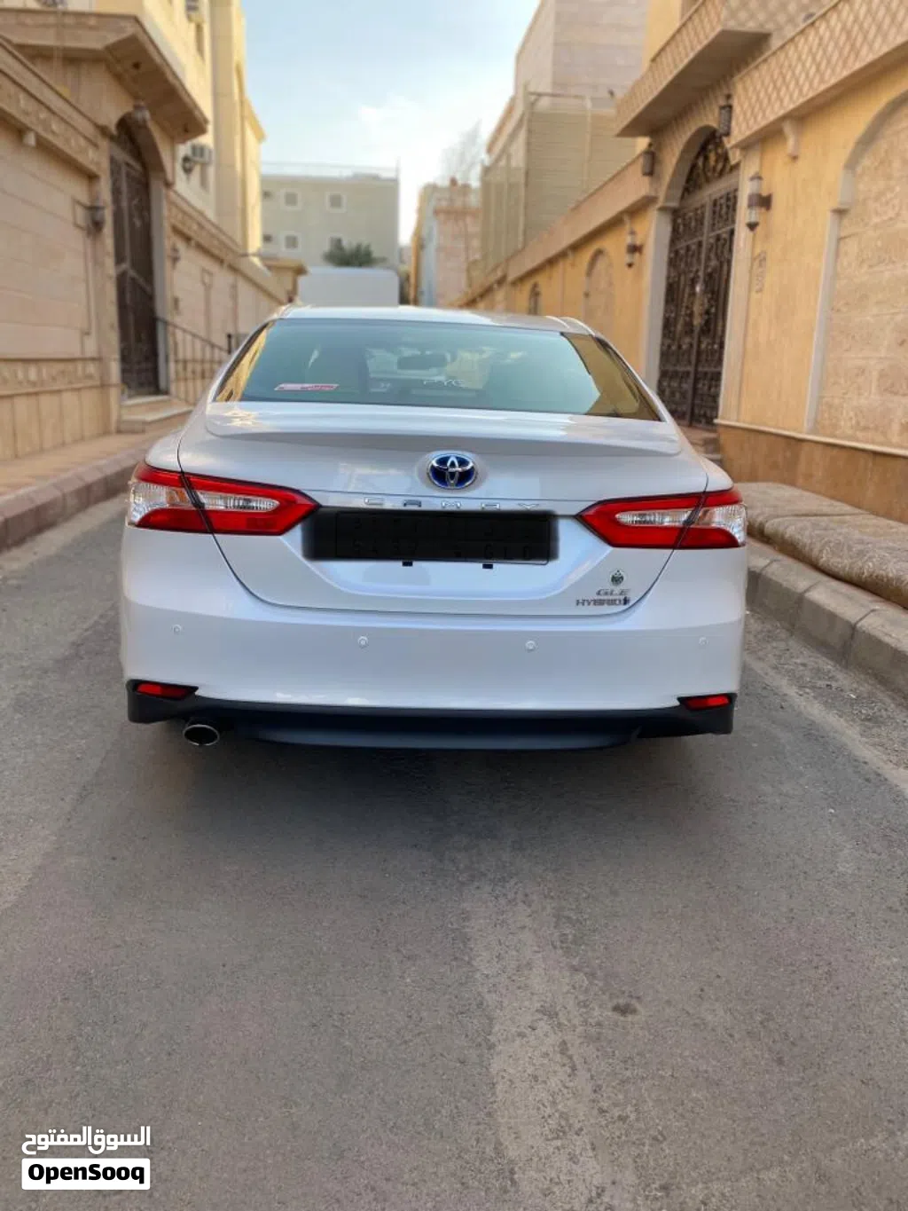 تويوتا كامري GLE