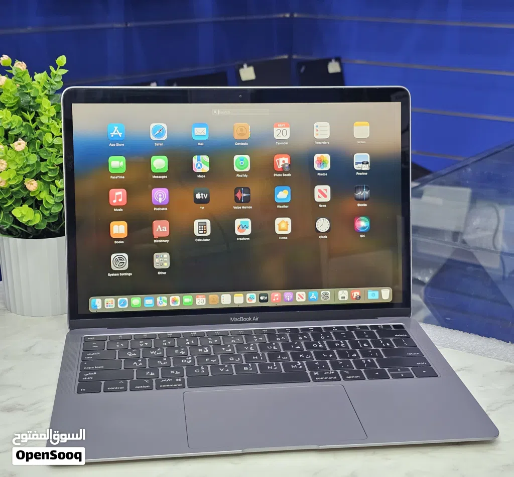 Apple Macbook Air A1932 Year 2018 Model A1932 Intel Core i5 Processor 8gb Ram 250gb Ssd 13.3 Inch