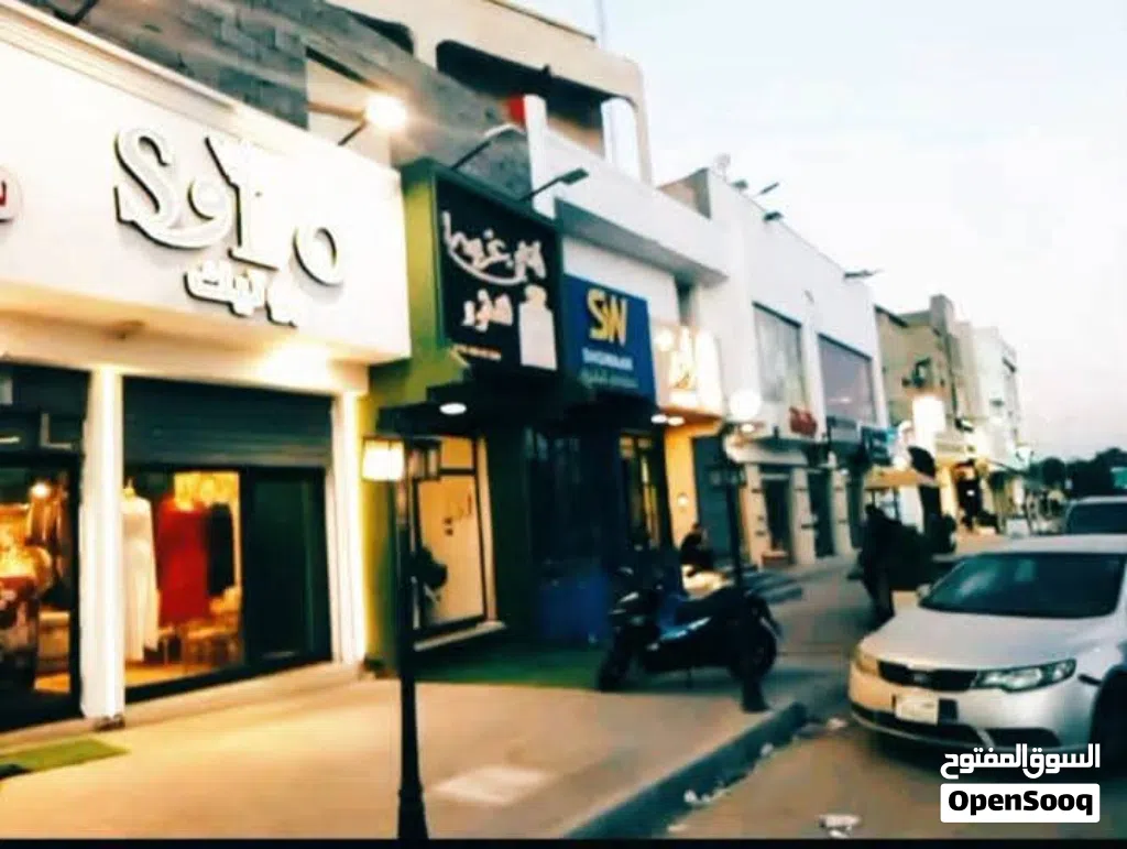 صاله للايجار طريق زناته الجديده