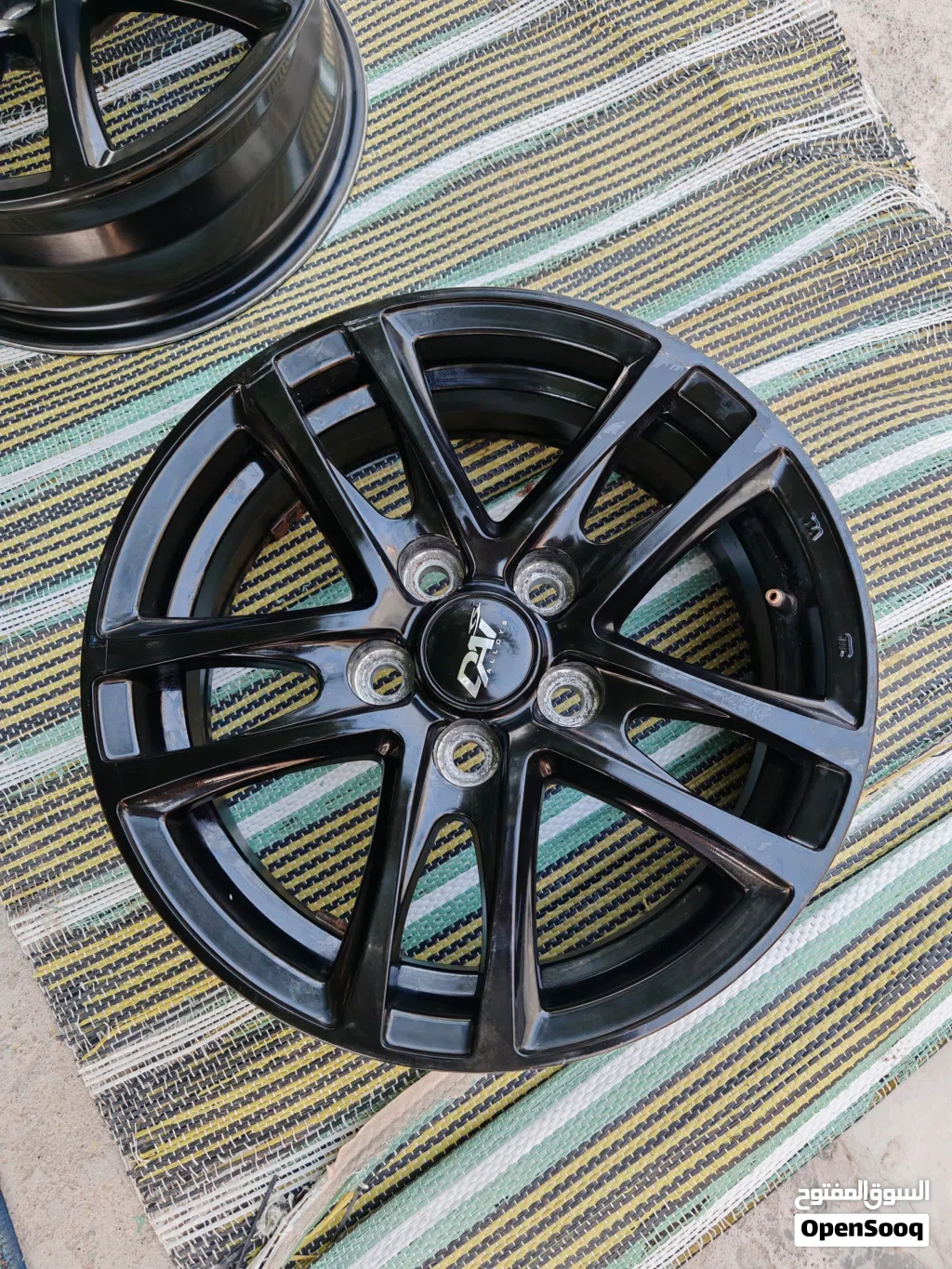 للبيع أو للبدل جنوط رنجات المنيوم ADI Alloys خفيفه الوزن 16