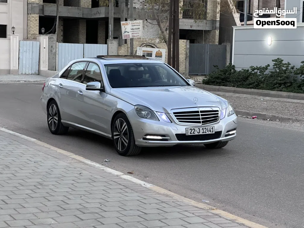 مرسيدس بنز الفئة-E E 200