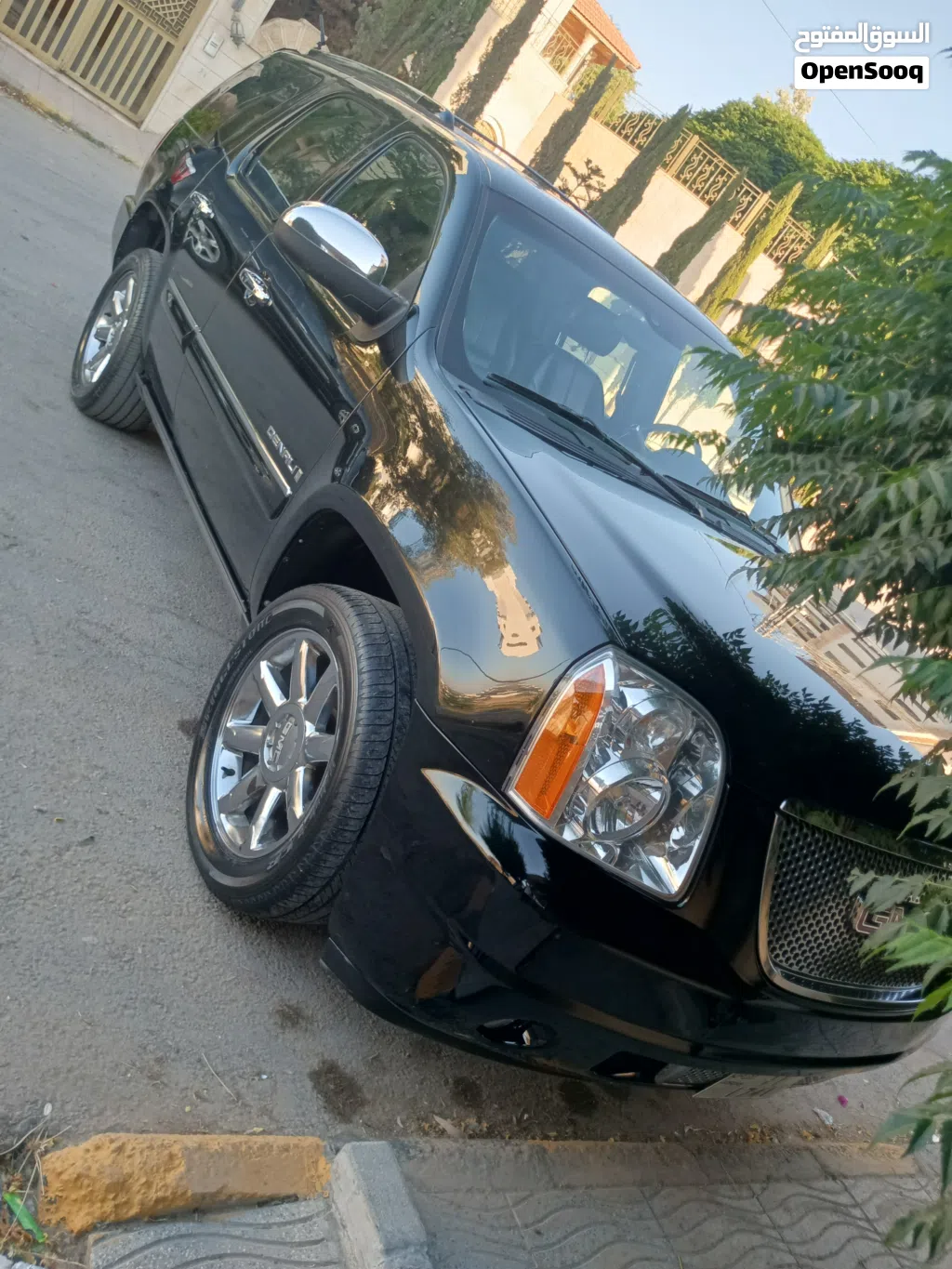 GMC Yukon XL Denali
