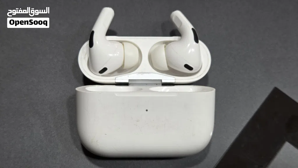 AirPods Pro الجيل الثاني (الأحدث USB-C) - أصلية 100% بسعر لقطة!
