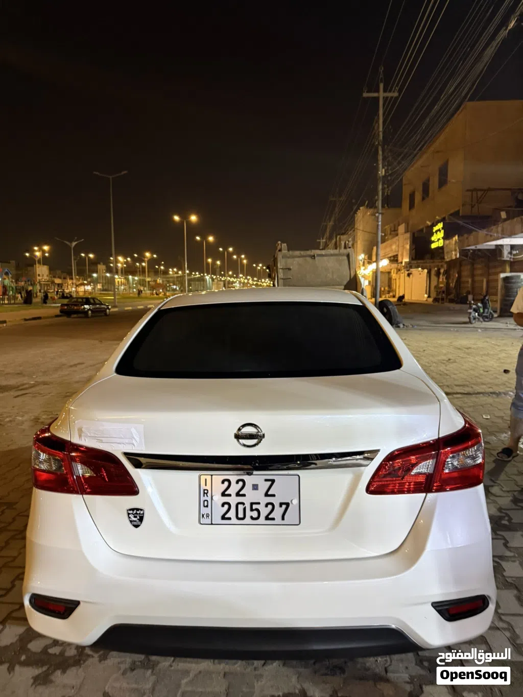 نيسان سنترا SV