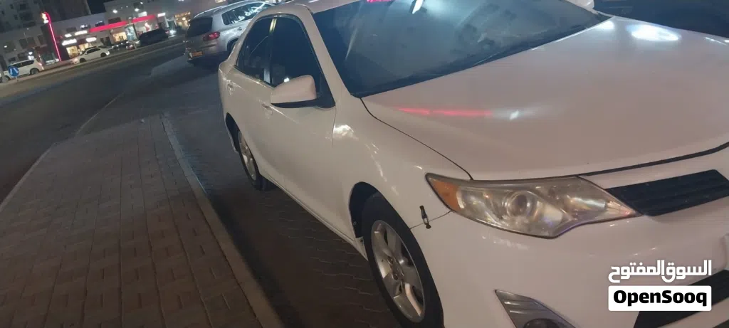 تويوتا كامري LE