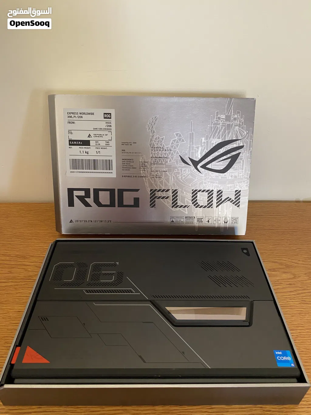 للبيع: جهاز الألعاب الفائق ASUS ROG Flow Z13 – قوة الأداء في تصميم محمول وأنيق