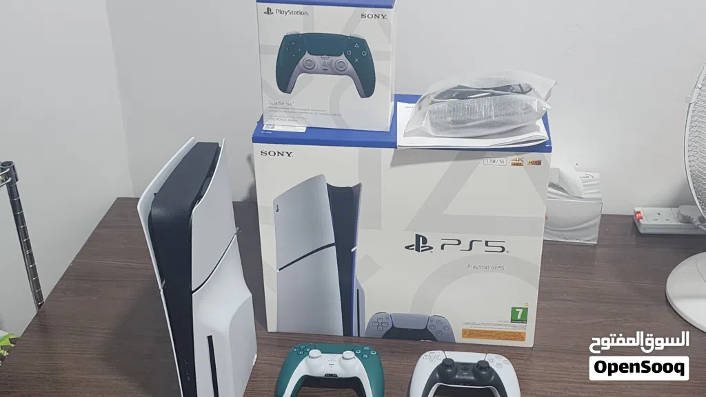 جهاز ps5 مهكر بحالة الجديد بحالة ممتازة اللهم بارك