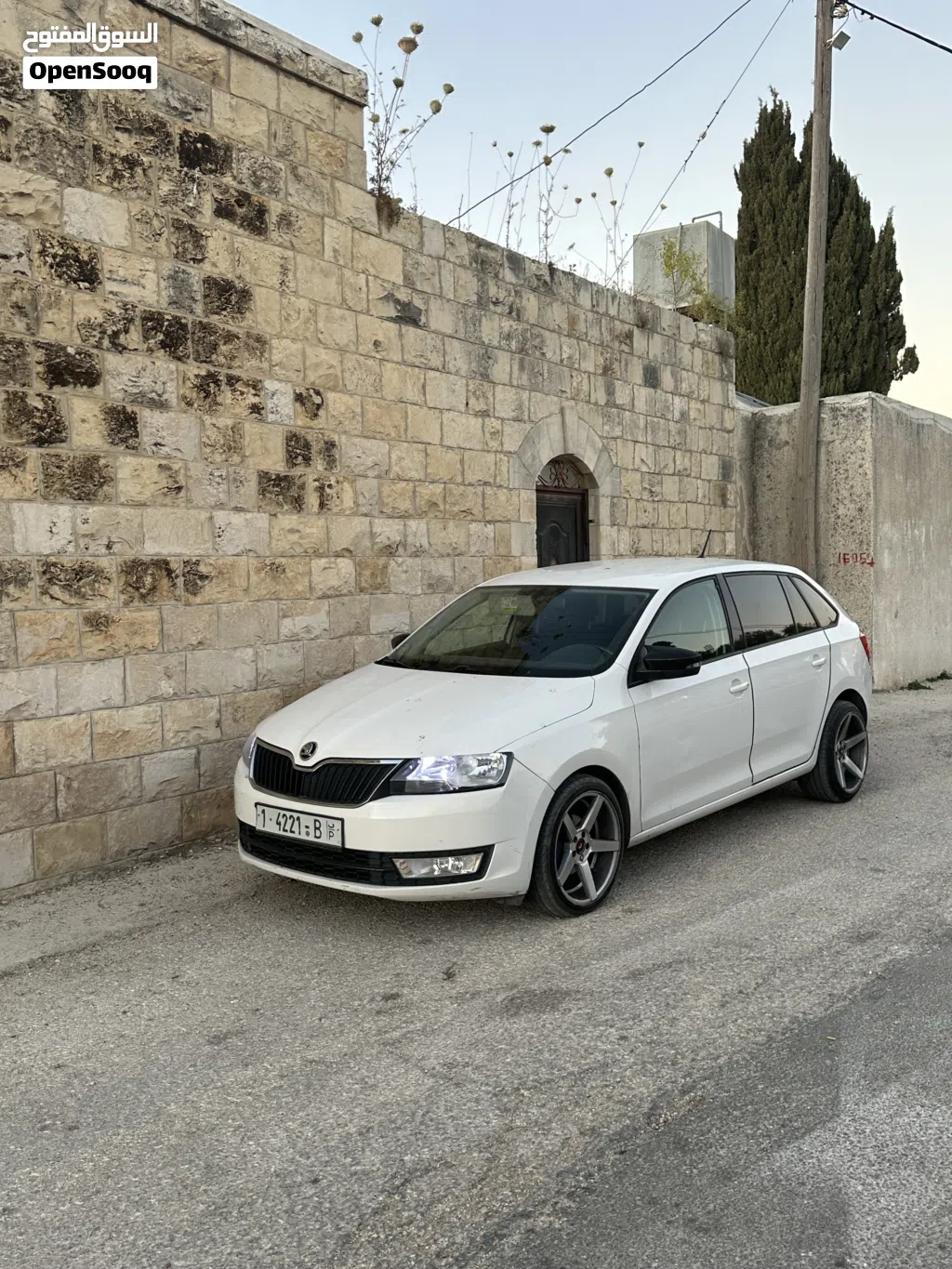 سكودا رابيد Standard