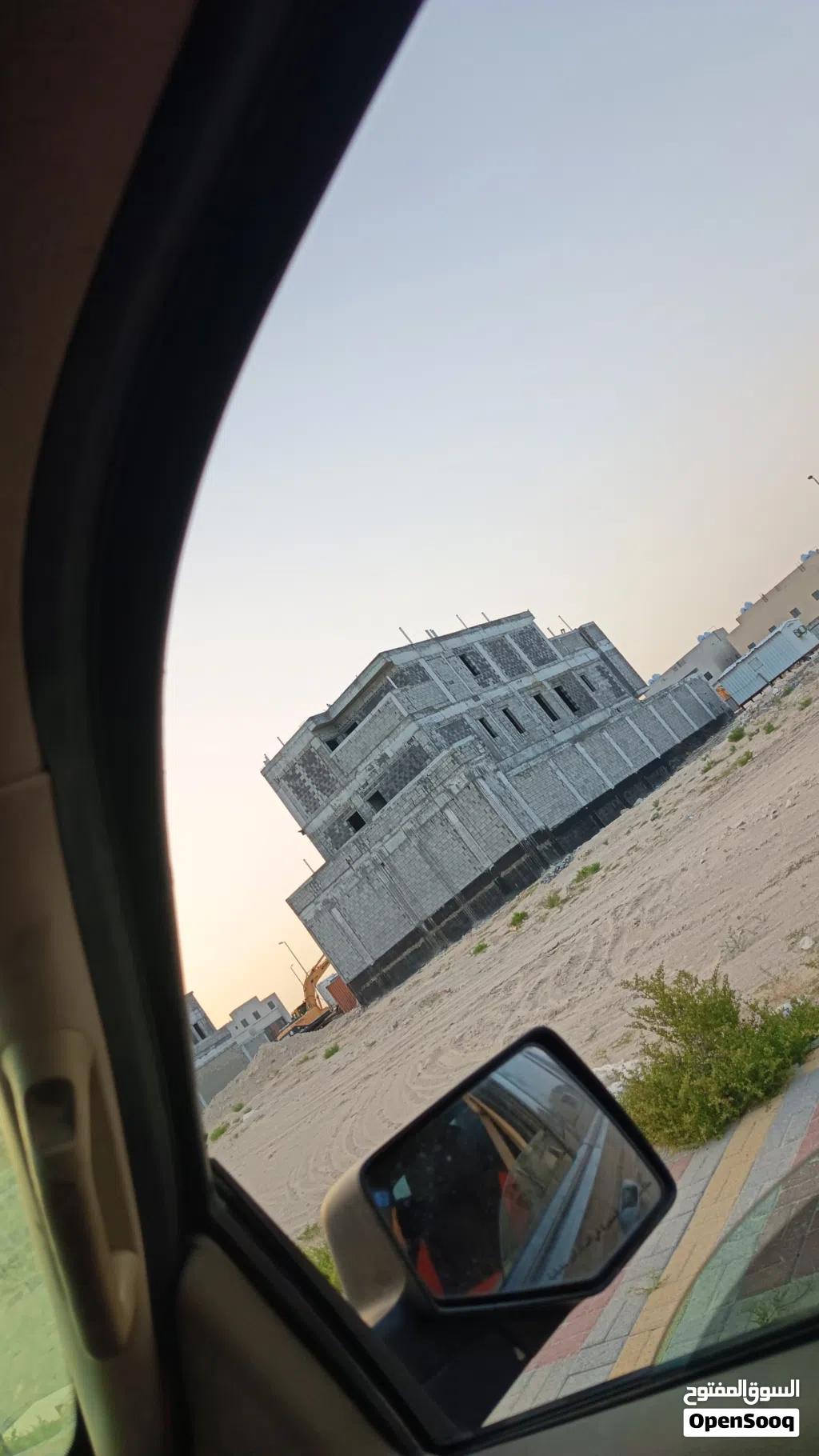 ازالة الدهانات القديمه برمل