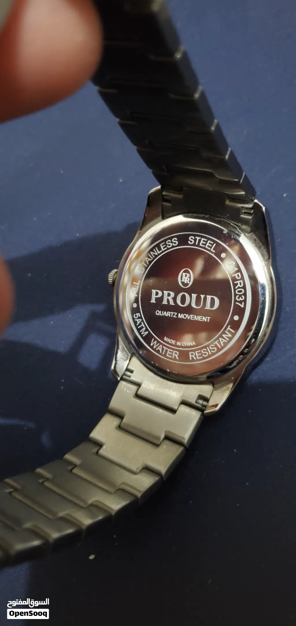 للبيع ساعة ماركة PROUD (براود) اصدار محدود علامة تجاريه في السوق الخليجي بتصميم كاجوال