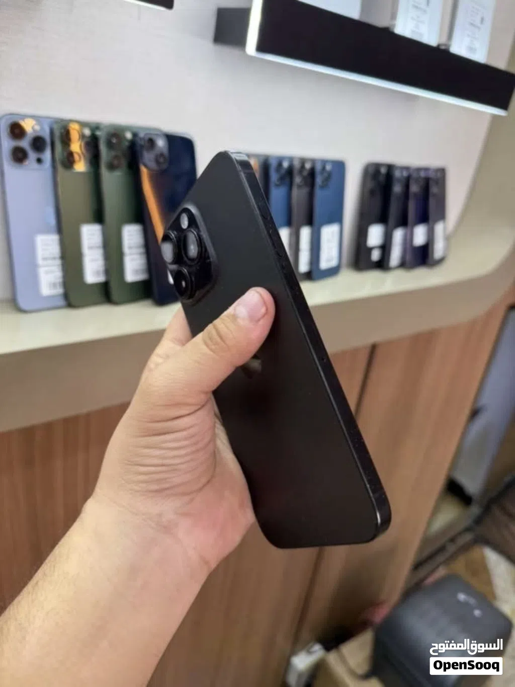 16 بروماكس متخطي ذاكرة 256 بسعر خياال