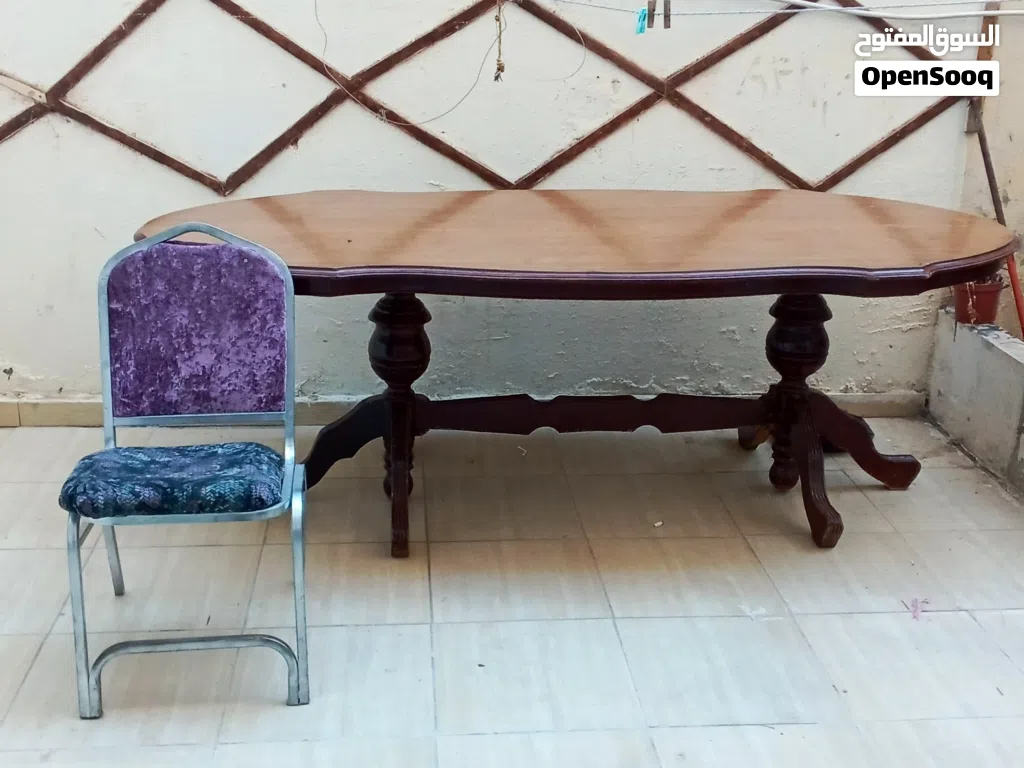 طاوله سفره خشب كبيره