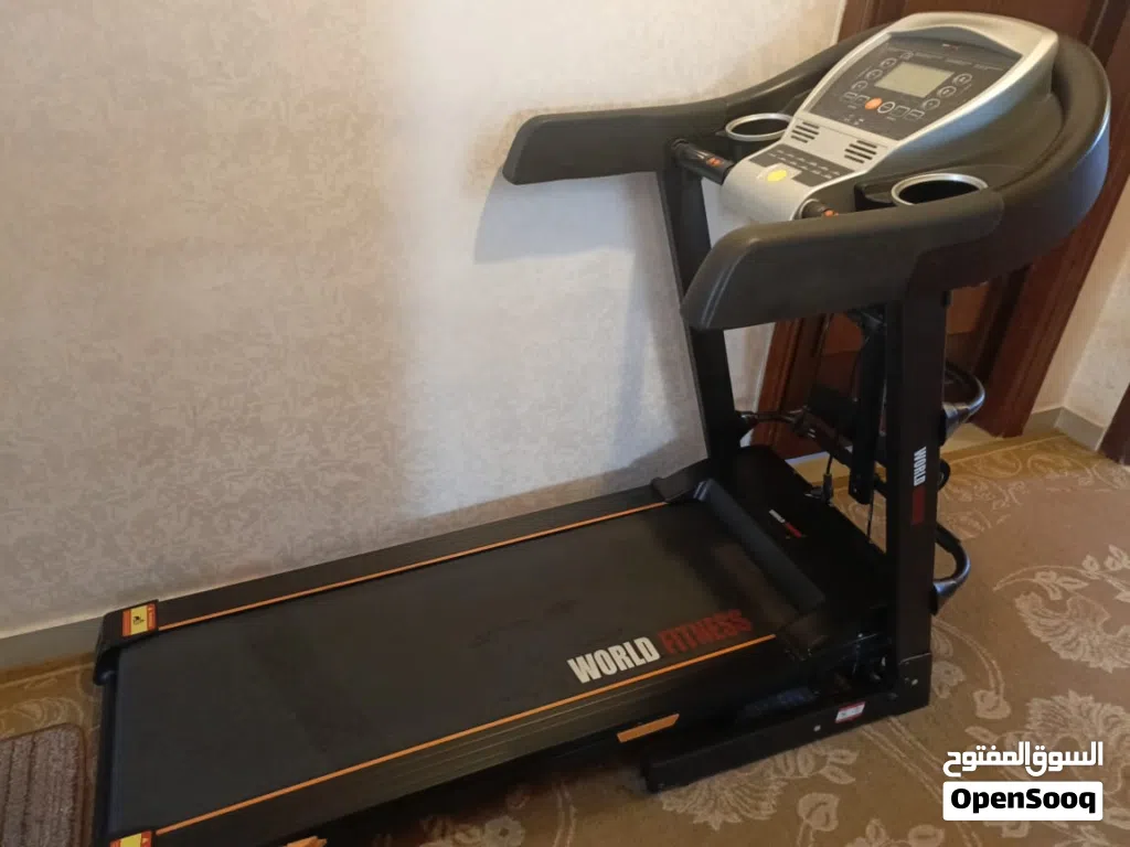 جهاز مشي رياضي world fitness مستعمل بحال الوكاله منزلي