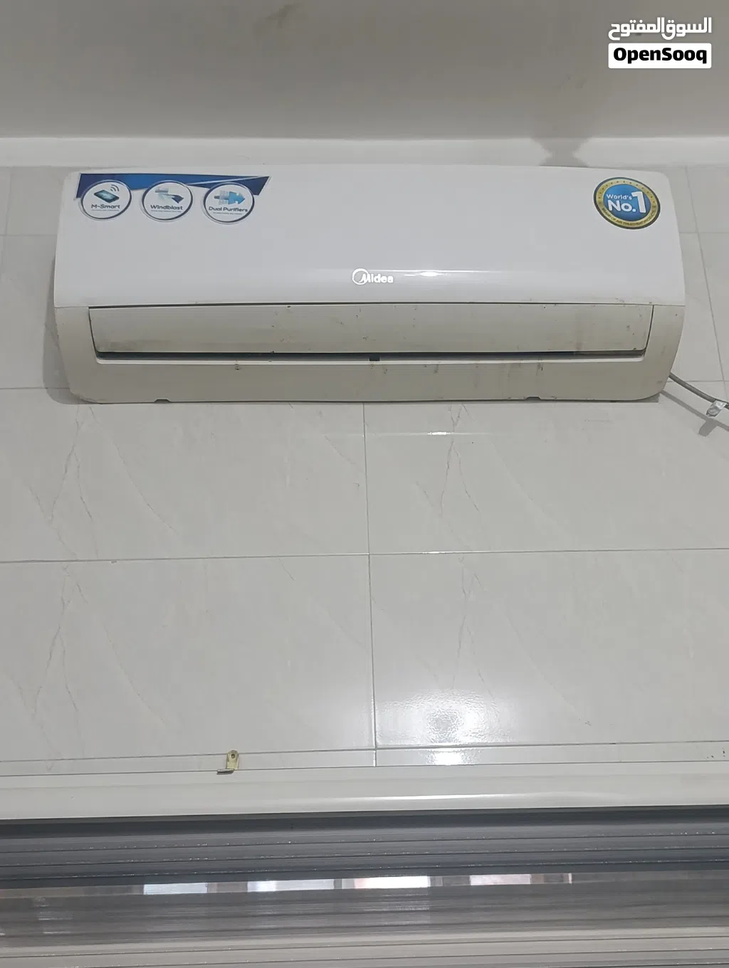 4 Midea air conditioners 4 مكيفات هواء من ميديا
