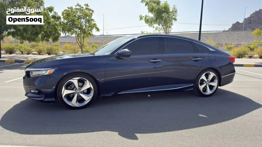 هوندا اكورد Touring