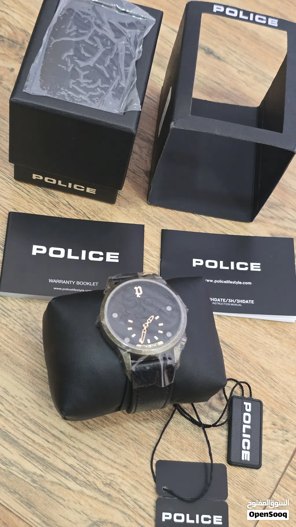 ساعة : بوليس / POLICE