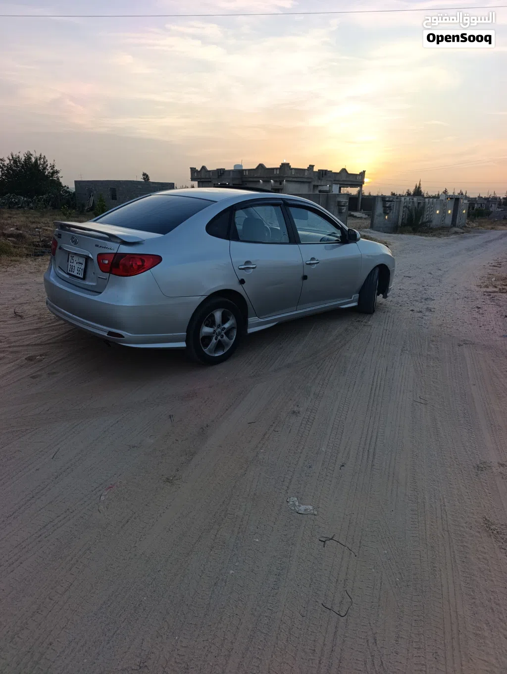 Hyundai Elantra GL MID