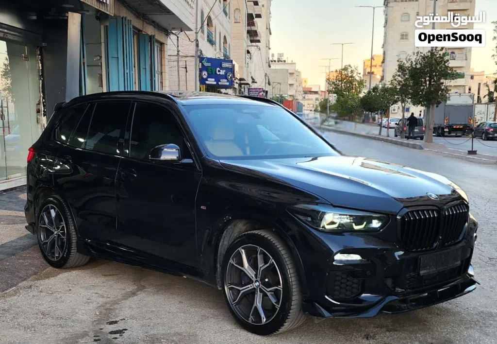 بي ام دبليو الفئة X5 Standard