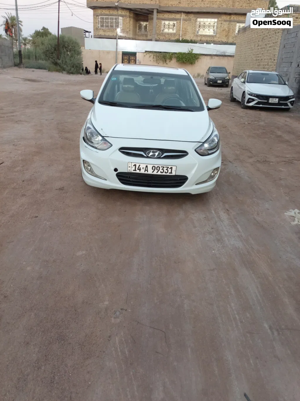 هیۆندای ئاکسێنت GL