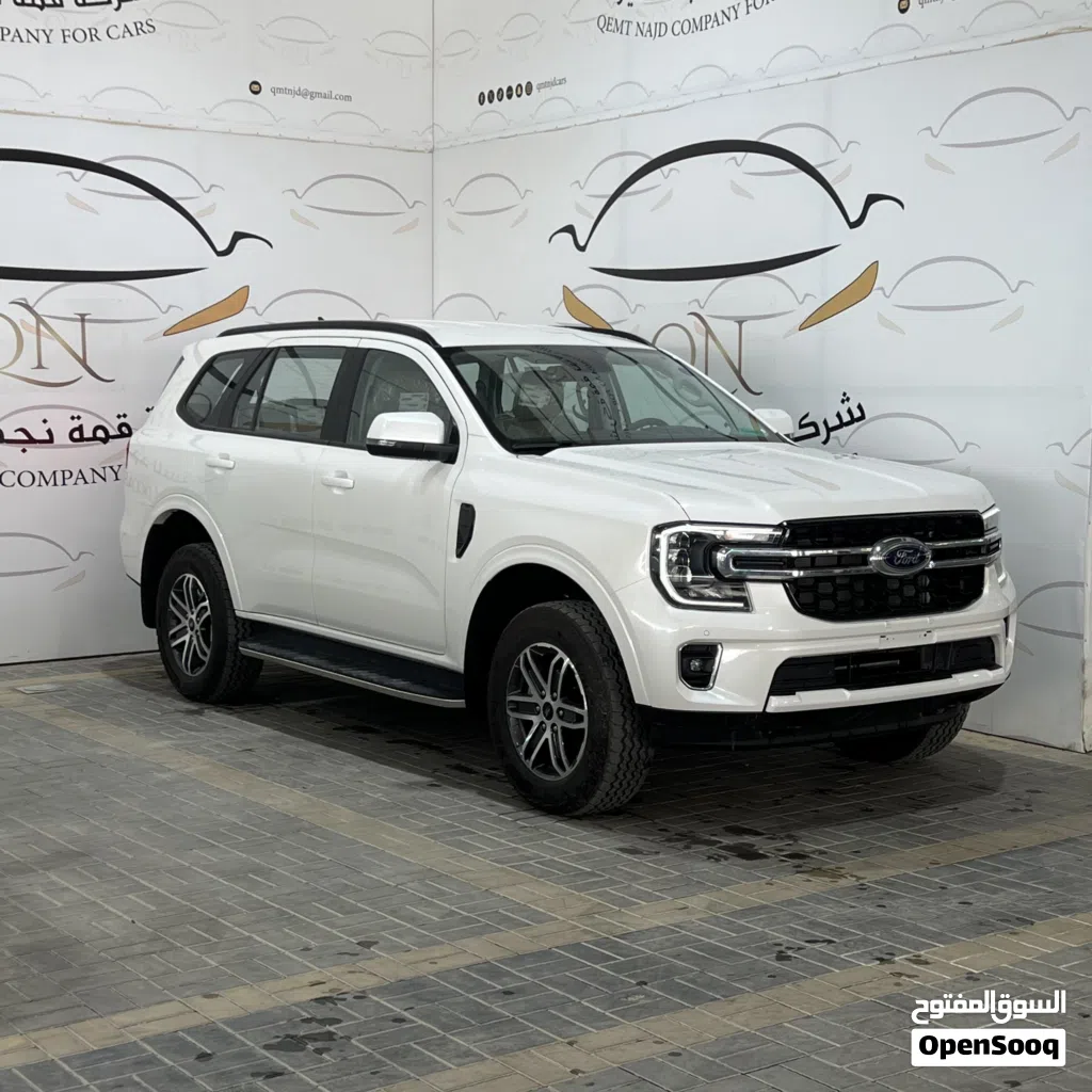 Ford Everest Standard