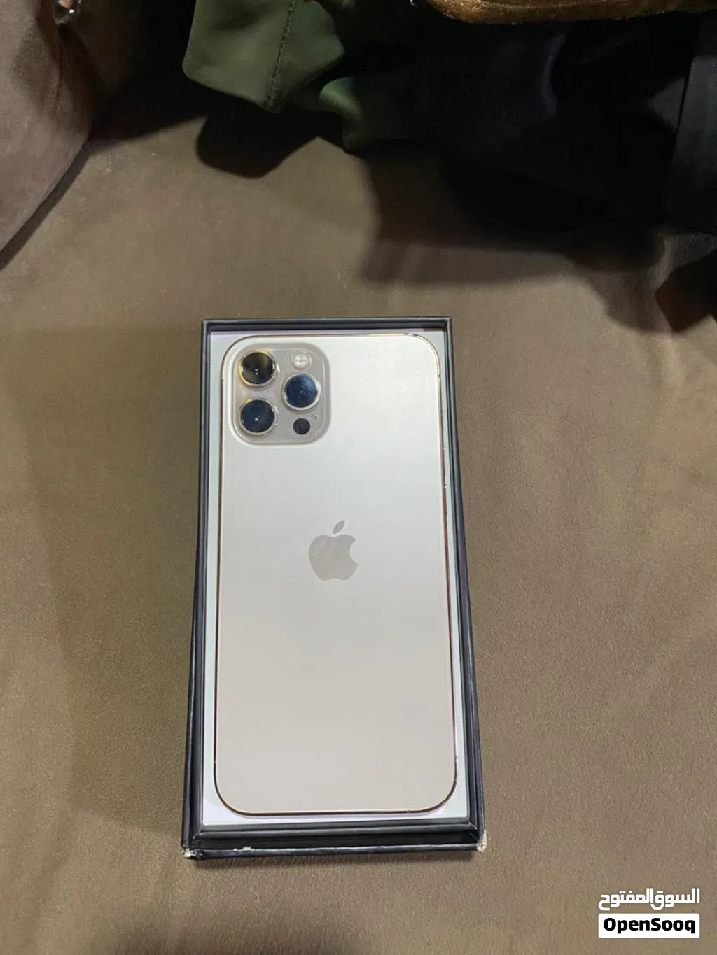 وكااااله بالكرتونه iPhone 12 Pro Max