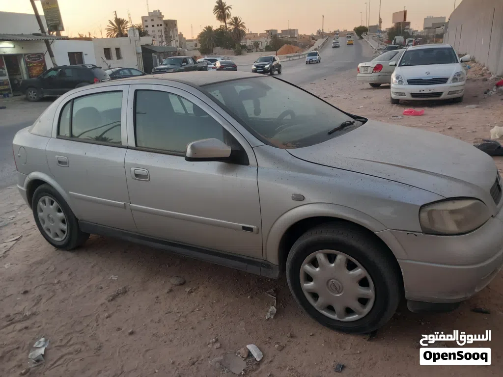 Opel Astra GS