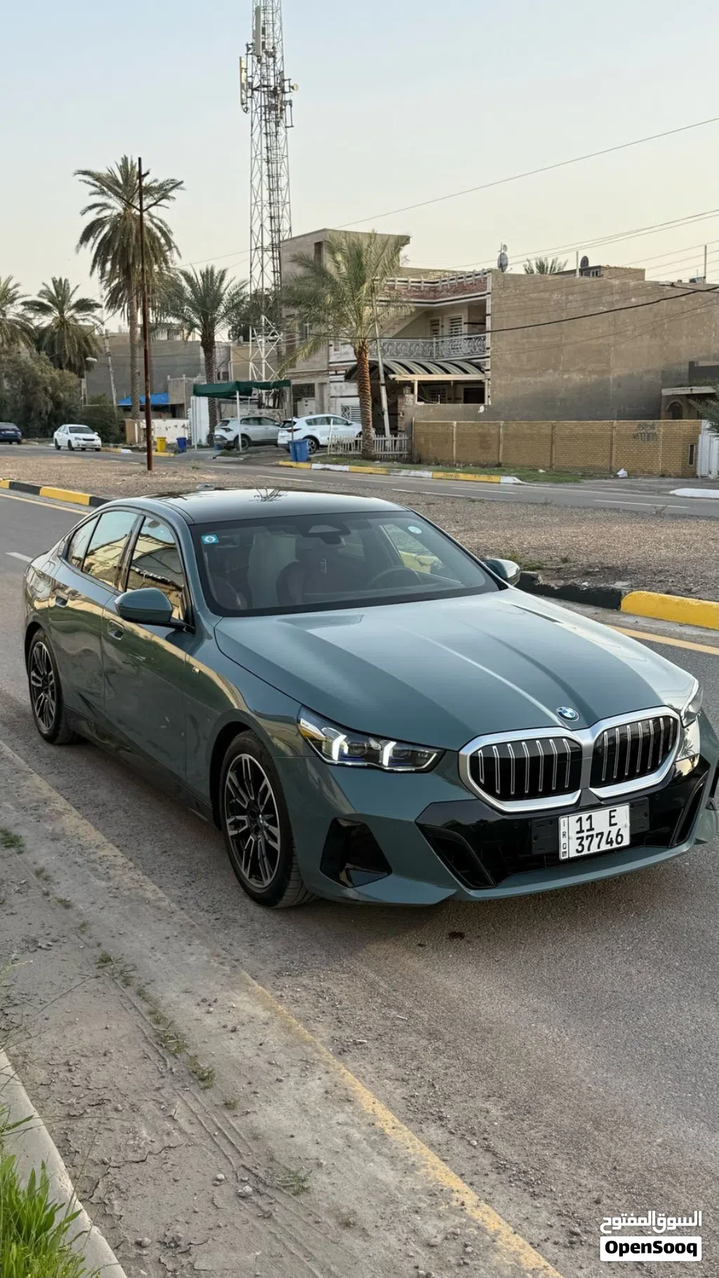 بي ام دبليو الفئة 5 520