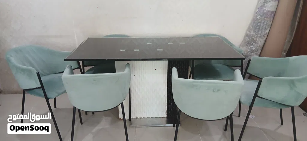 طاولات وسفرة
