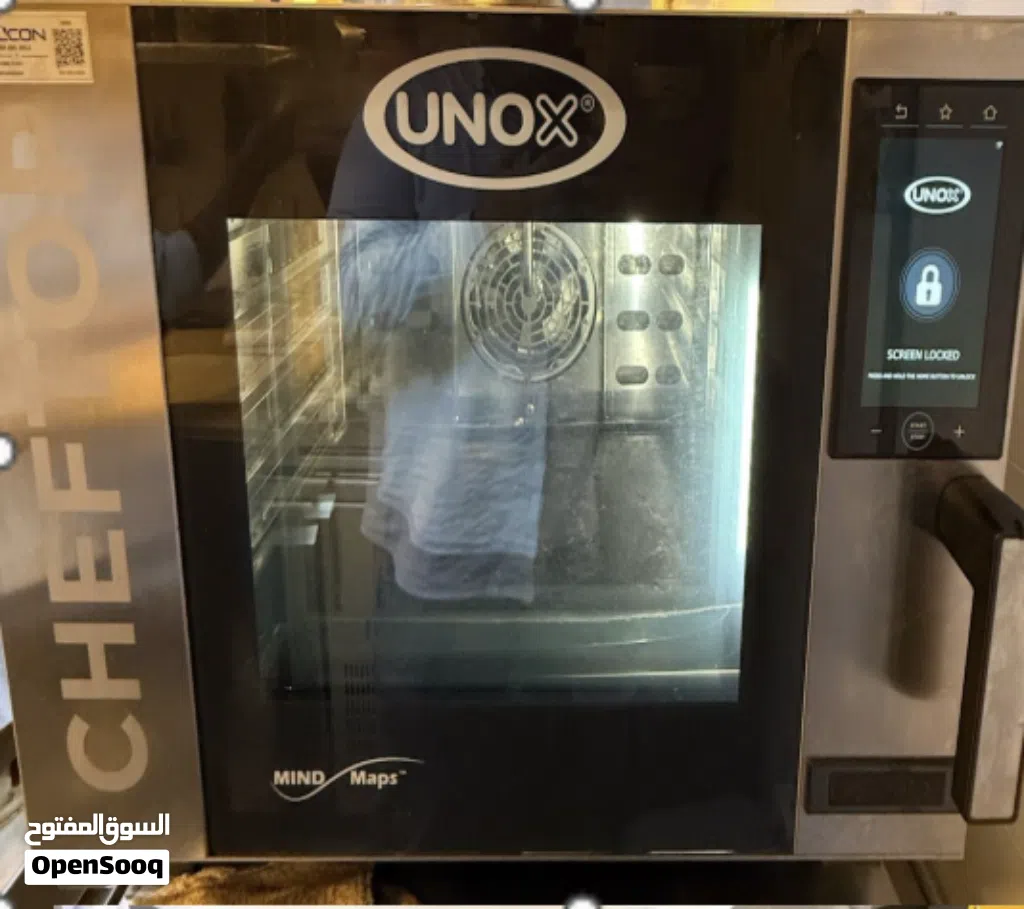 UNOX COMBI OVEN
