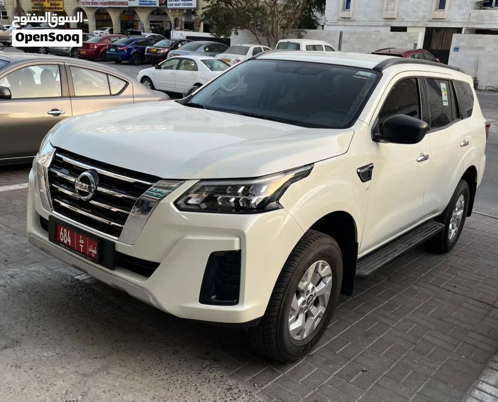 نيسان X-تيرا SE