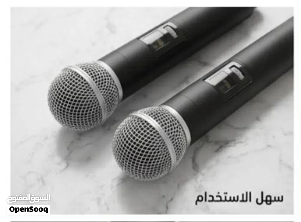 ميكروفون لاسلكي مزدوج محمول باليد المكونات : ميكروفون لاسلكي (عدد 2): ميكروفونات ديناميكية محمولة