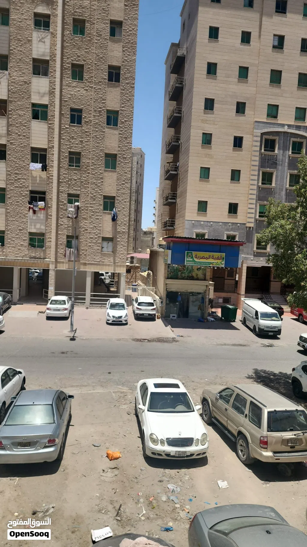 مشاركه سكن داخل استديو